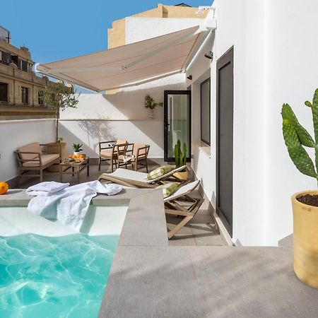 Magno Apartments Cabo Noval Luxury House Севілья Екстер'єр фото