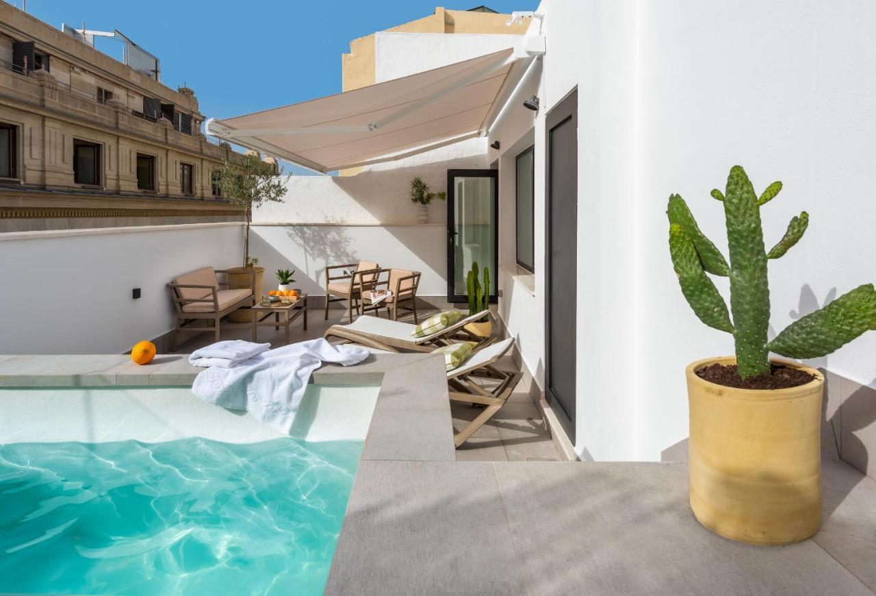 Magno Apartments Cabo Noval Luxury House Севілья Екстер'єр фото