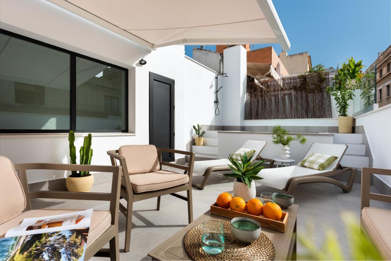 Magno Apartments Cabo Noval Luxury House Севілья Екстер'єр фото