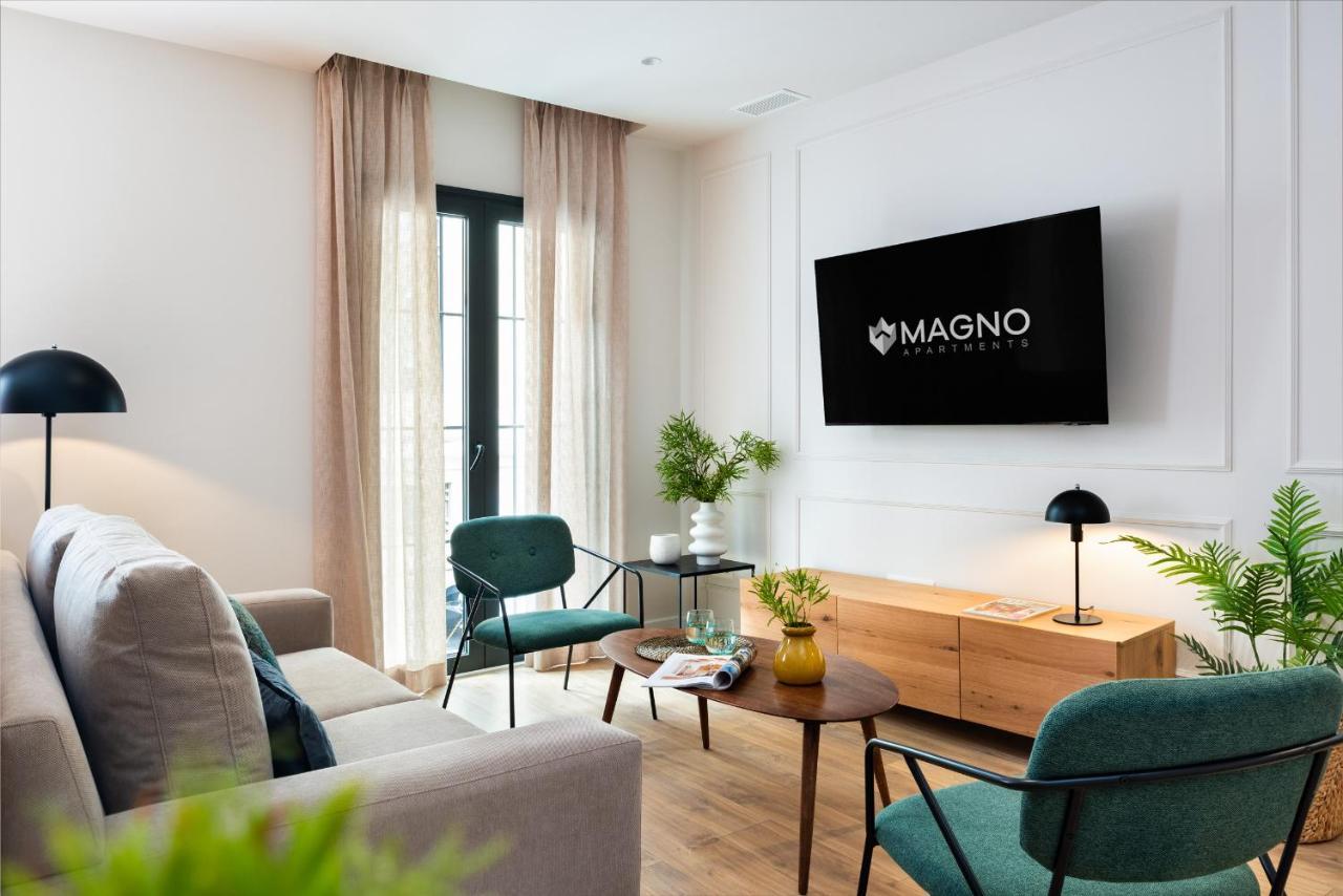 Magno Apartments Cabo Noval Luxury House Севілья Екстер'єр фото